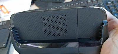 硅胶制品图片5-车载硅胶止滑垫应用