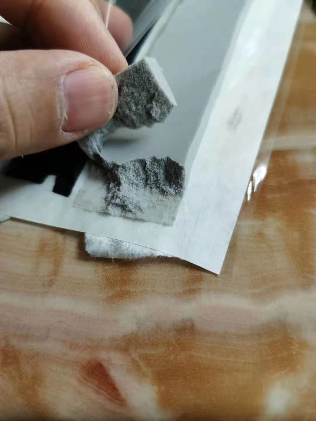 硅胶制品图片4-硅胶泡棉贴合